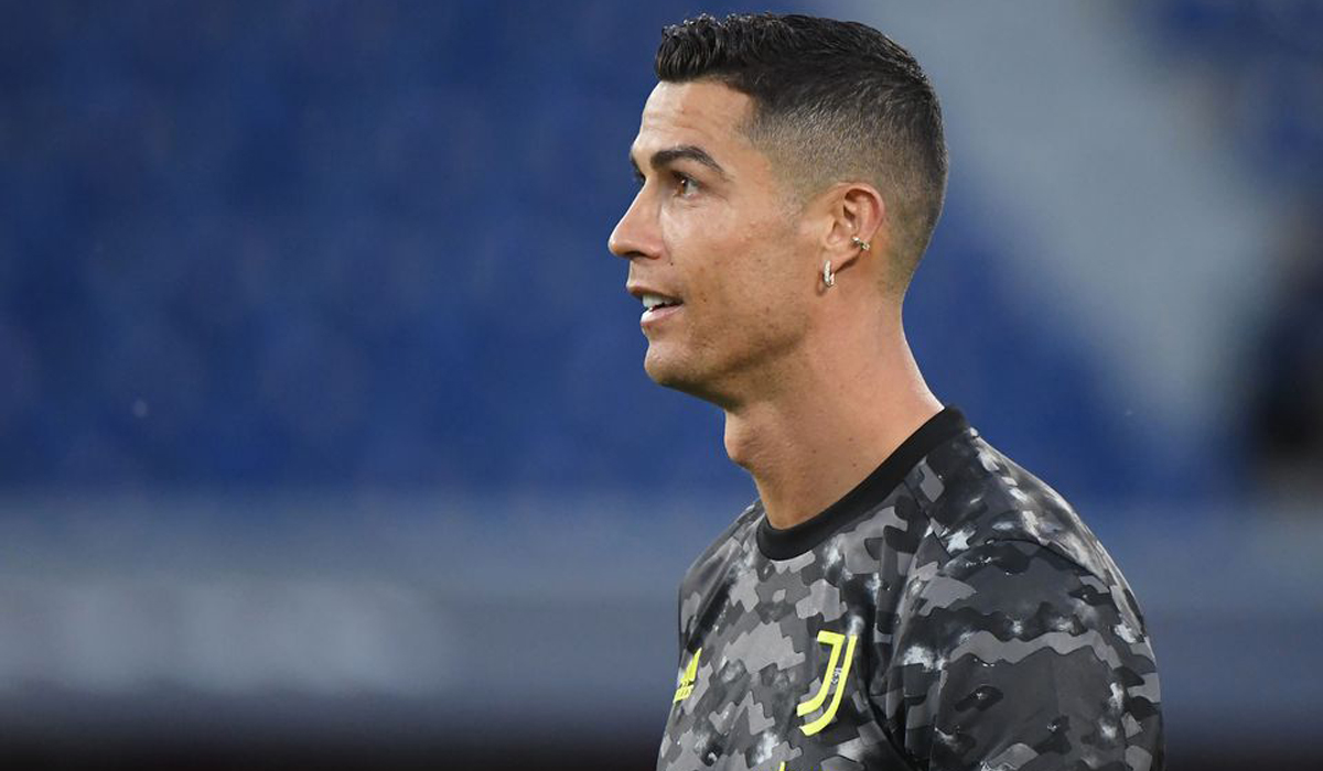Ronaldo dedicates Manchester United move to former boss Ferguson