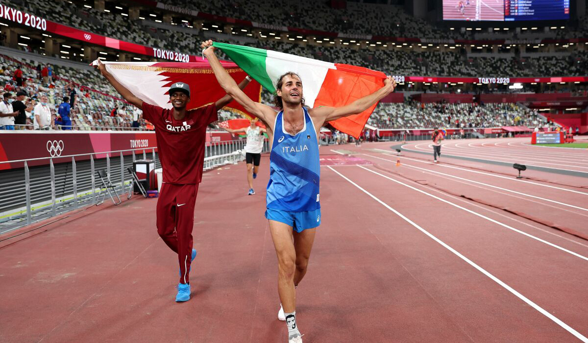 Watch two Olympians agree to share the gold in rare and heartwarming tie