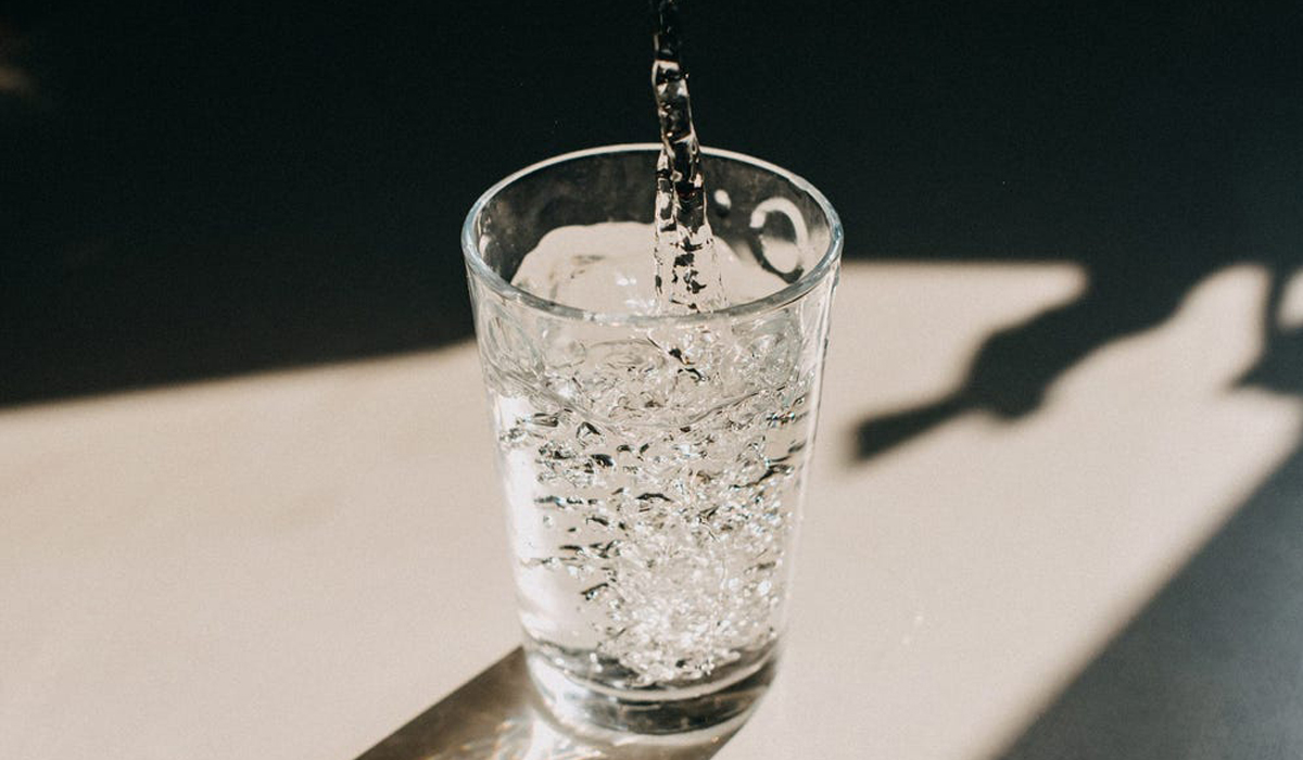 An 82-year-old engineer made a machine that can turn air into drinking water
