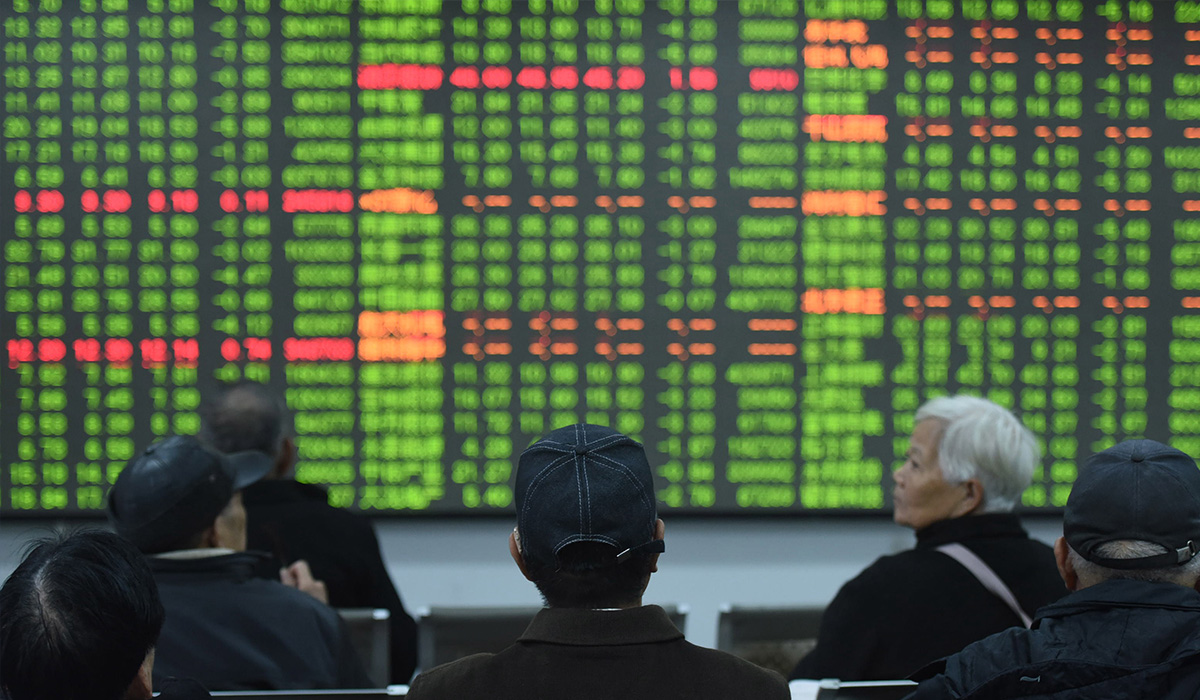 Asian shares dip as Delta variant threatens growth
