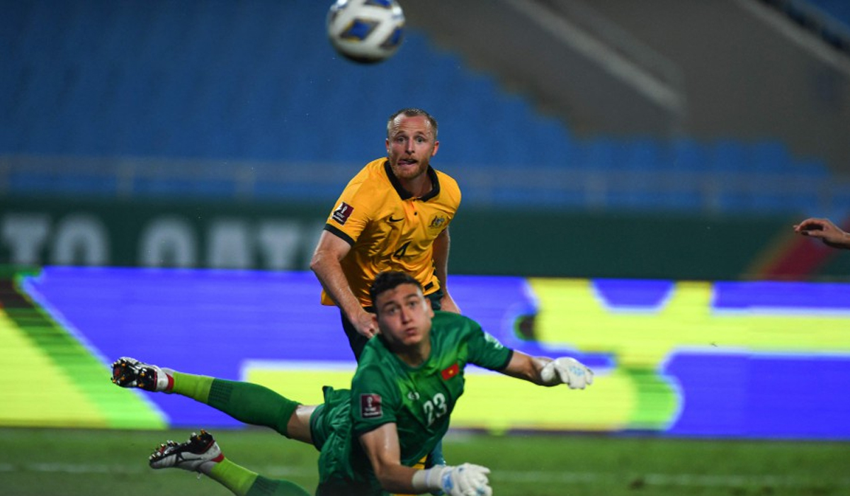 Record-breaking Australia beat Vietnam and Japan bounce back