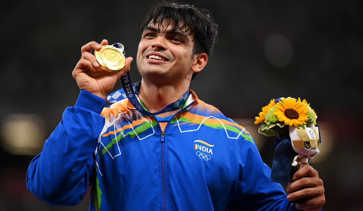 Chopra lends golden sheen to India's best ever Games show