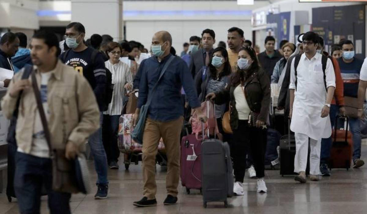 UAE allows return of fully vaccinated residents