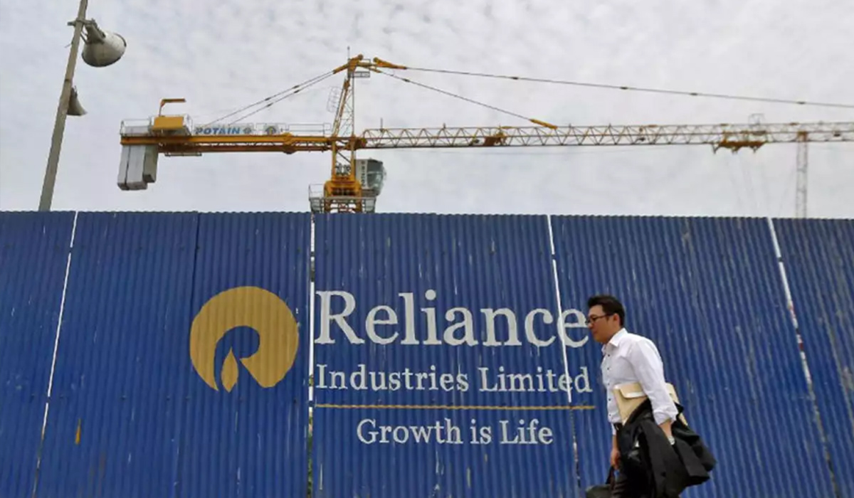 Reliance joins Bill Gates, others to invest $144 mln in U.S. energy storage co