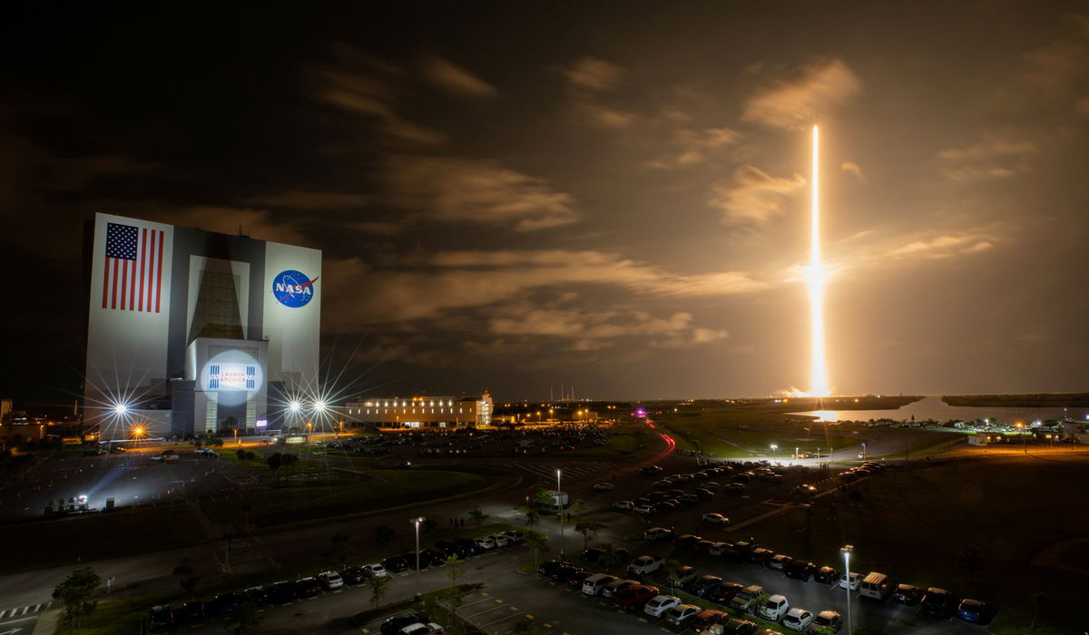 SpaceX gets ready to launch first all-civilian crew to orbit