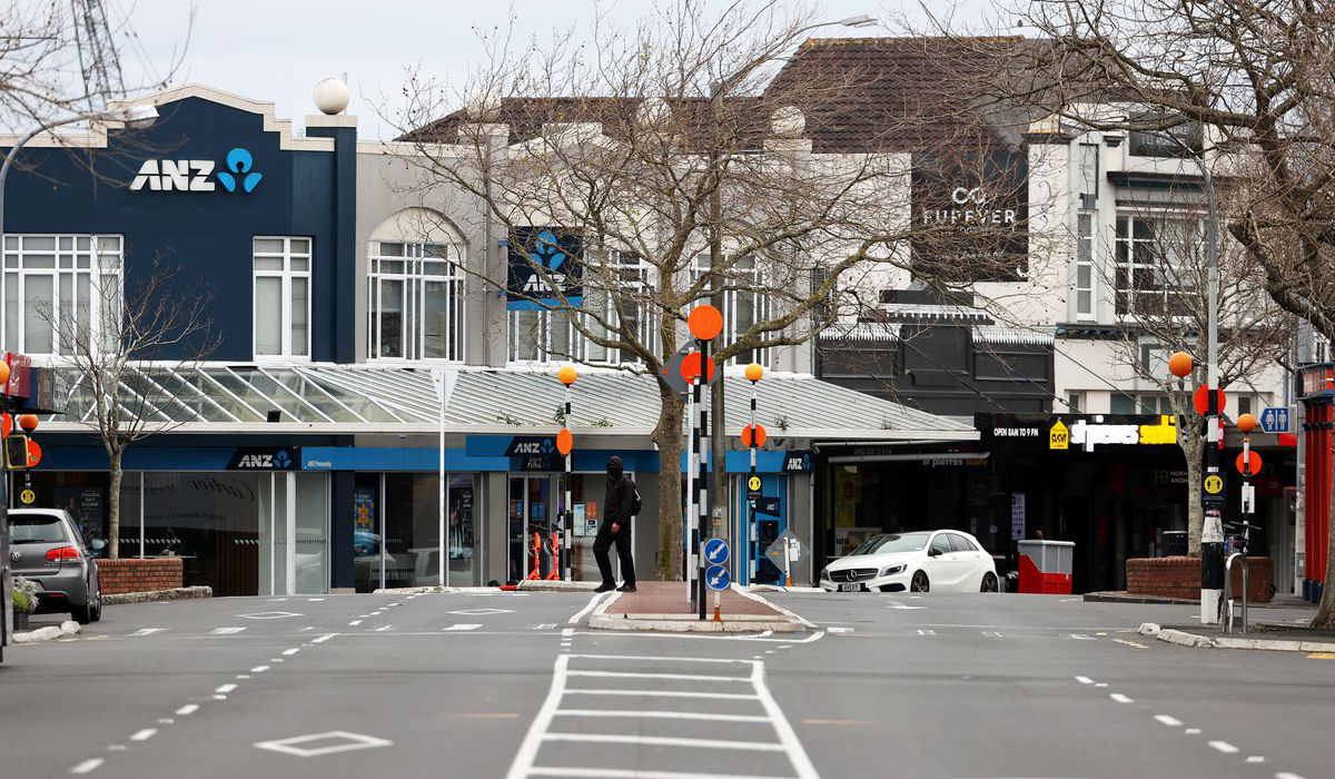 New Zealand keeps Auckland in strict lockdown to beat Delta