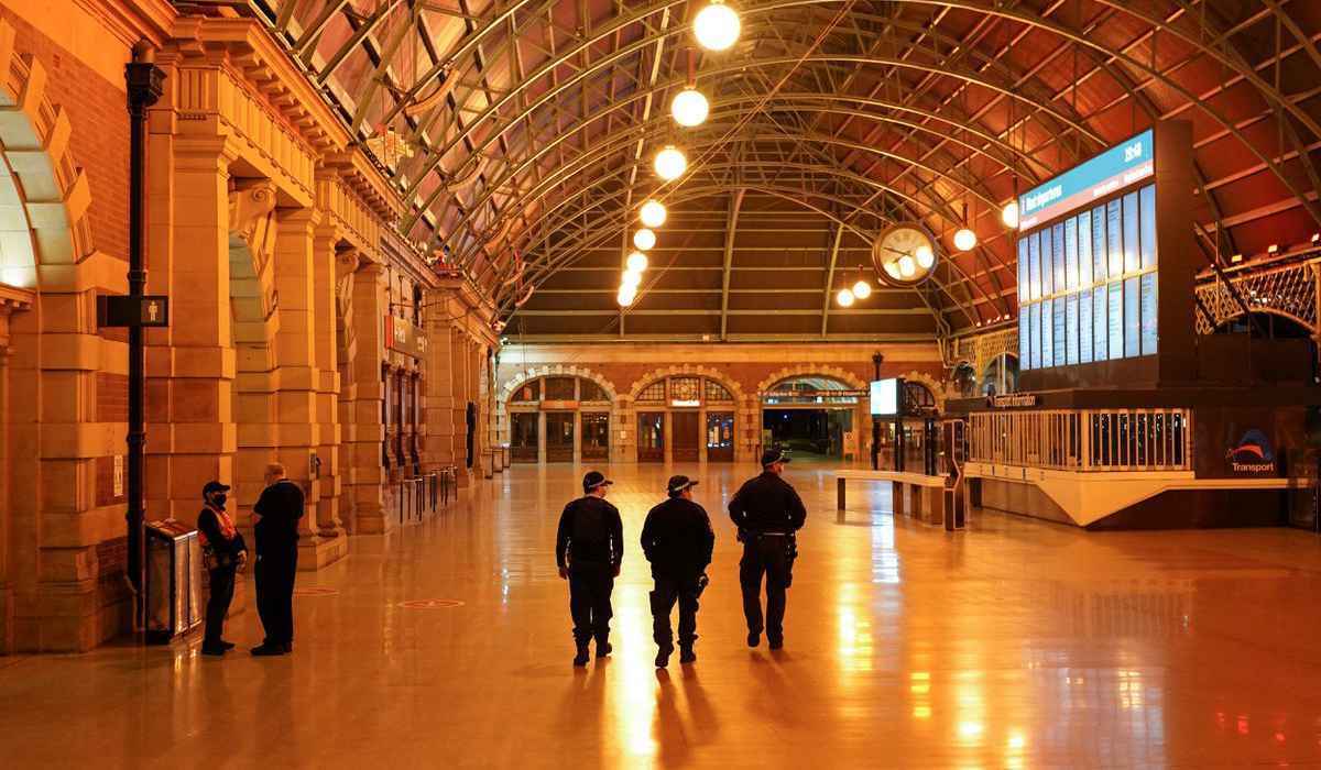 Sydney lockdown fines hiked as Australia faces its 'worst' COVID situation