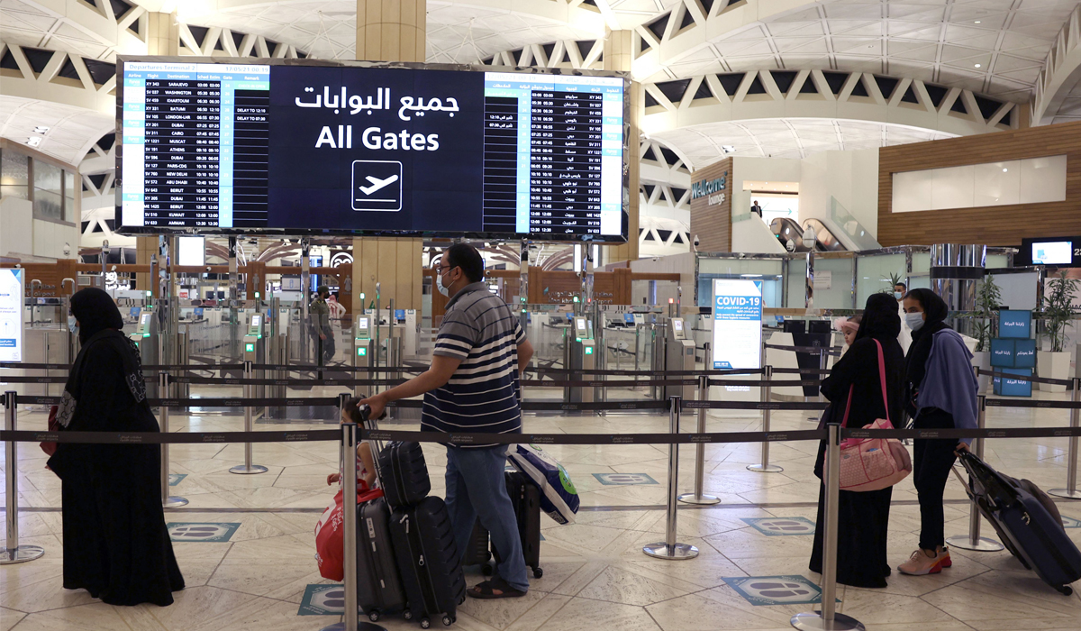Saudi Arabia ends ban on entry from 20 countries