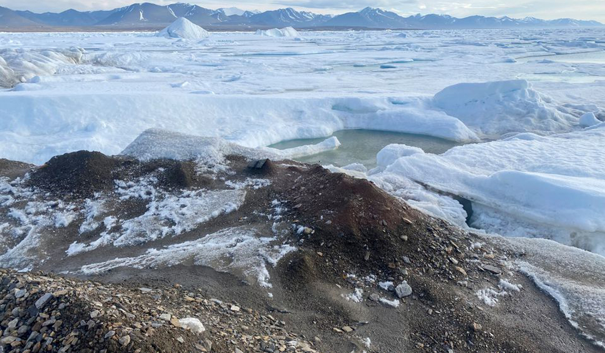 Greenland expedition discover 'world's northernmost island'