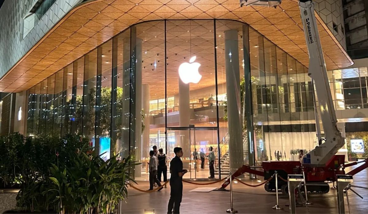 Apple price hike India